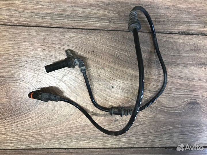 Датчик ABS Mercedes-Benz E 200 W212