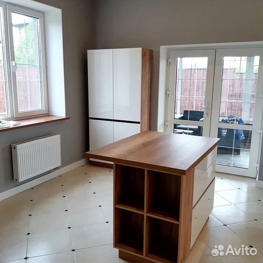 Кухонный гарнитур 