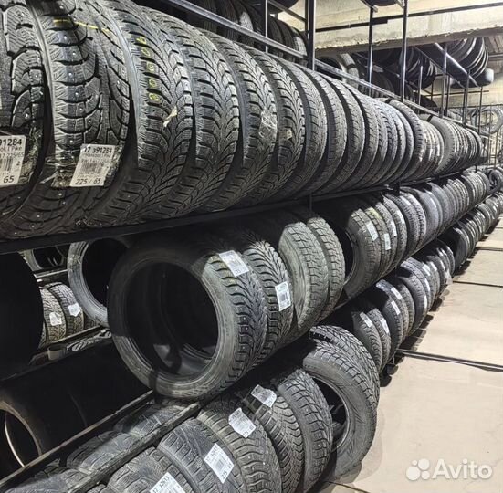 Kumho I'Zen KW31 245/45 R18 96M