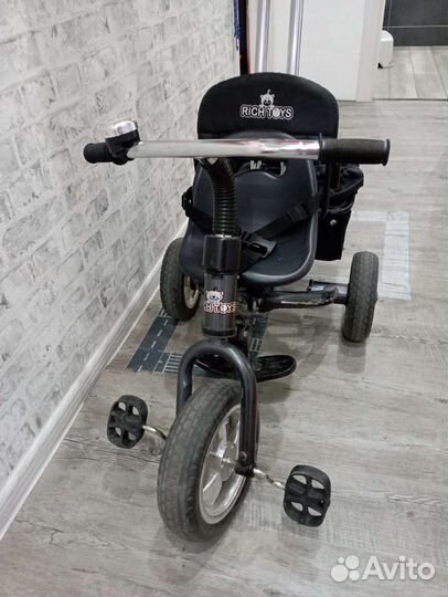 Трехколесный велосипед Rich Toys Lexus