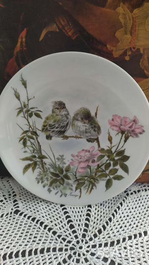 Настенная тарелка