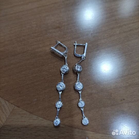 Красивые серьги