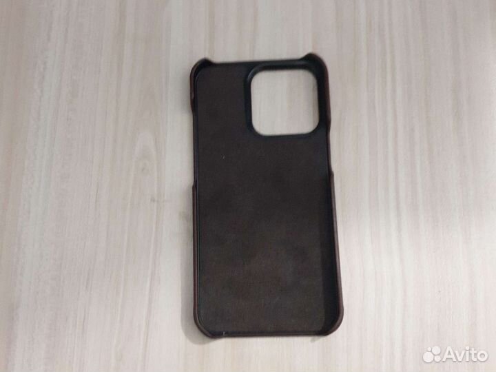 Чехол на iPhone 13 pro