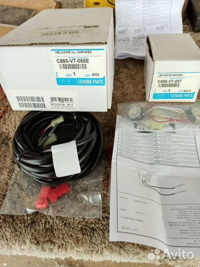 Mazda 2/3/6/CX3/CX5 Комплект подсветки ног белый