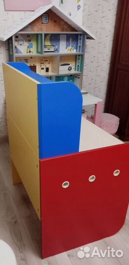 Стол письменный