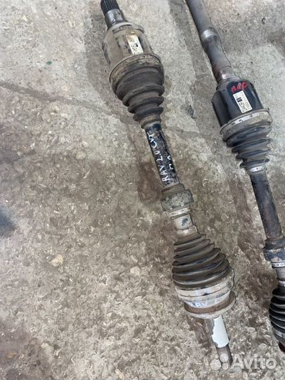 Привод передний Toyota Rav4 2.0
