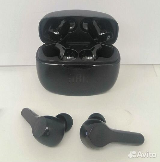 Наушники JBL Tune 215TWS