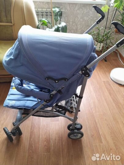 Прогулочная коляска трость