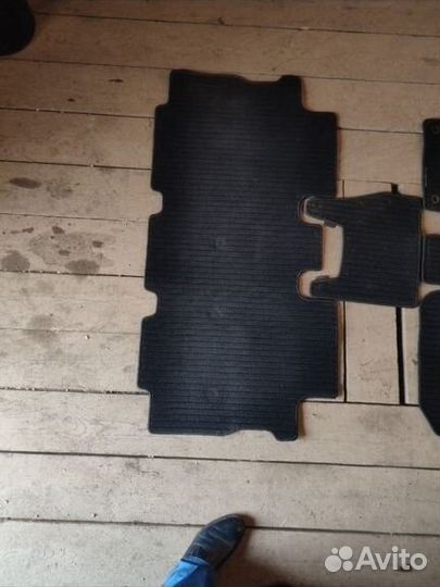 Автомобильные коврики ворсовые