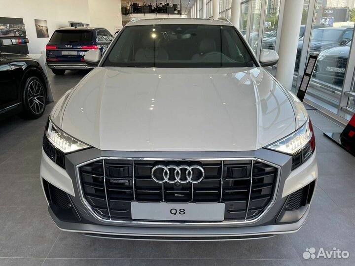 Audi Q8 3.0 AT, 2022