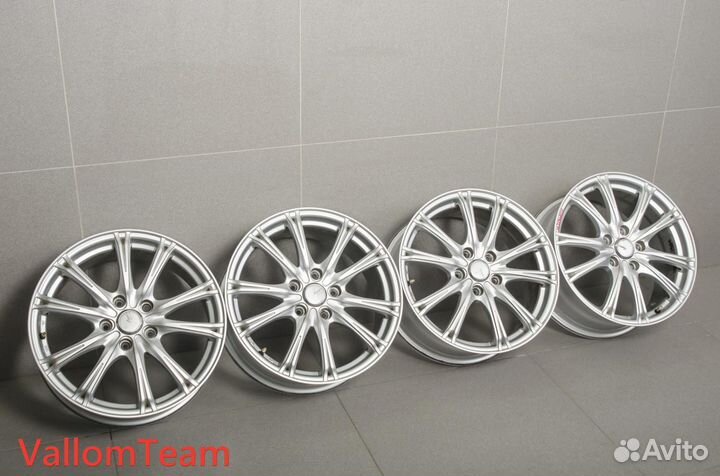 Лот UP25968520 Фирменные 17-е диски 5zigen legales