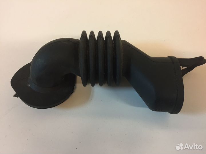 Заливной патрубок стиральной машины Ariston