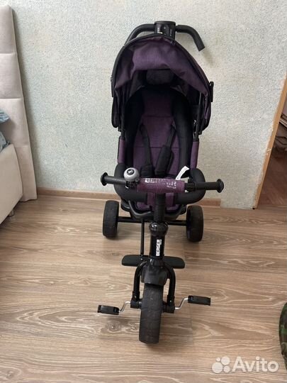 Трехколесный велосипед с ручкой