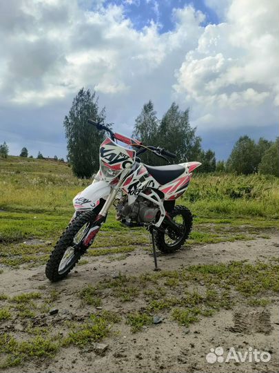 Питбайк kayo basic YX140 KRZ