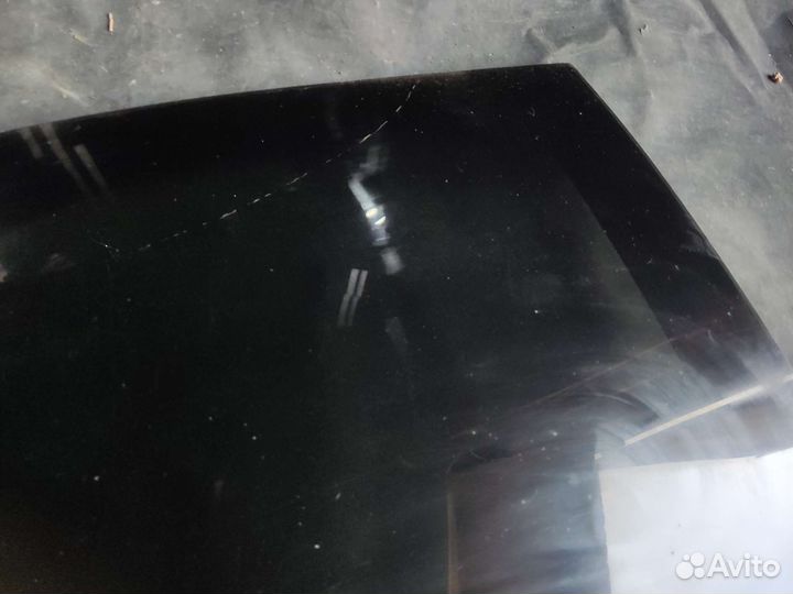 Форточка задняя правая Dodge Caravan 4