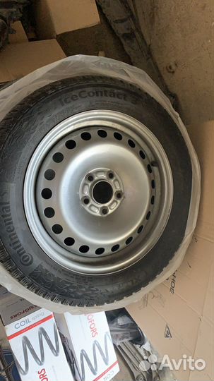 Continental ContiIceContact 205/55 R16 T