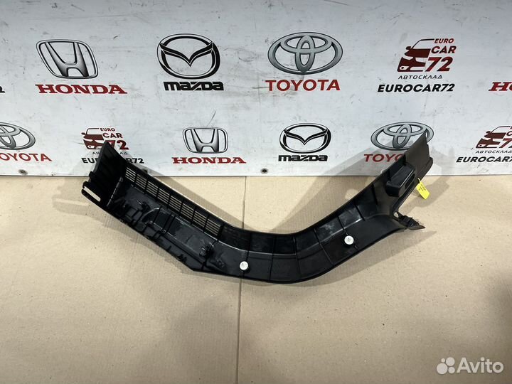 Обшивка багажника правая Mazda 3 BM(BN) 2013-2019