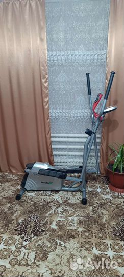 Эллиптический тренажер