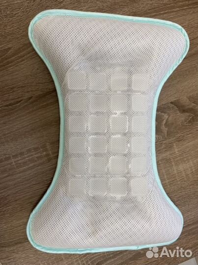 Анатомическая, ортоп. подушка новая (см описание)