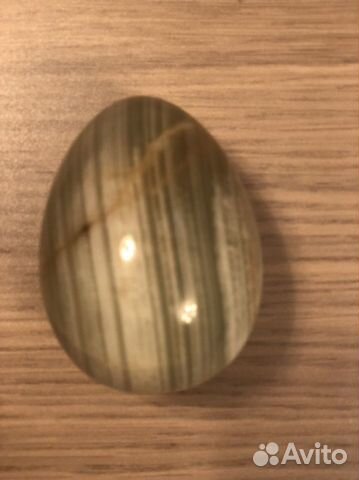 Нефритовое яйцо