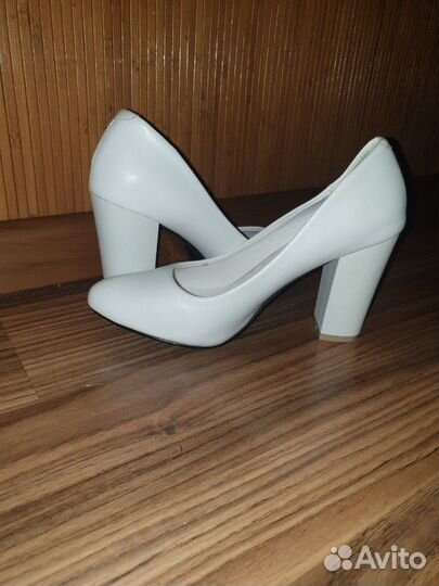 Туфли женские 38 размер