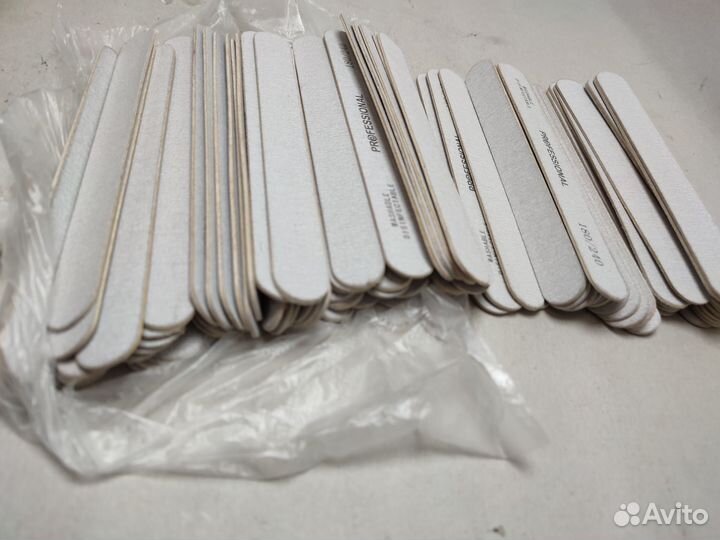 Новая пилка для ногтей 180/240