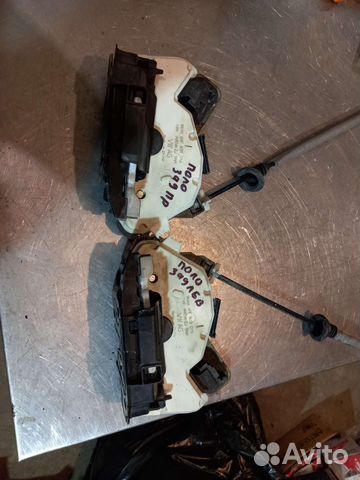 Задние замки дверей VW Polo