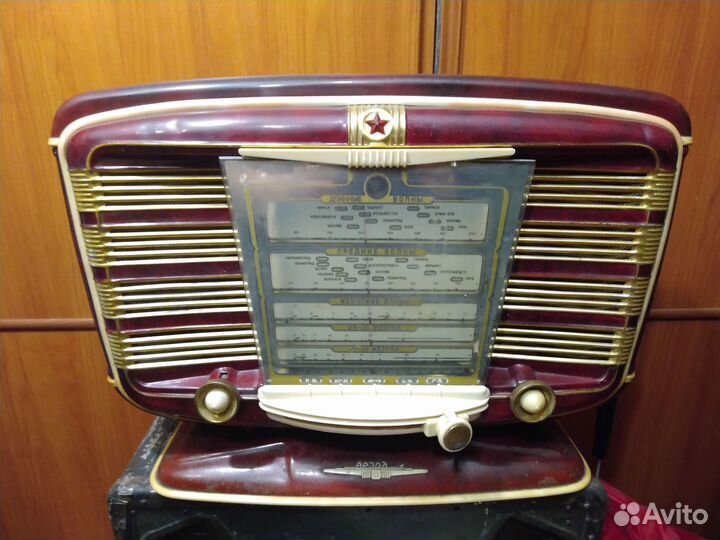 Радиоприёмник ламповый Звезда-54