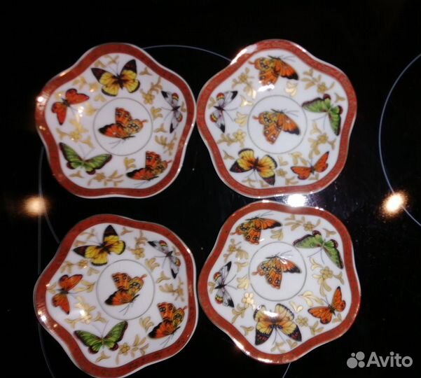 Кофейные сервизы и розетки