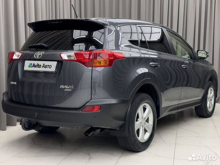 Toyota RAV4 2.2 AT, 2013, 120 800 км