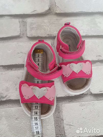 Босоножки для девочки