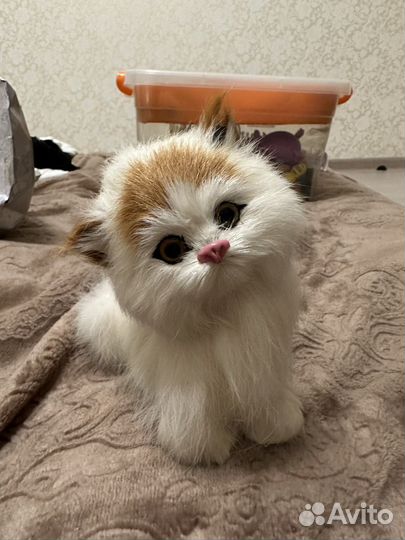 Кошечка игрушка