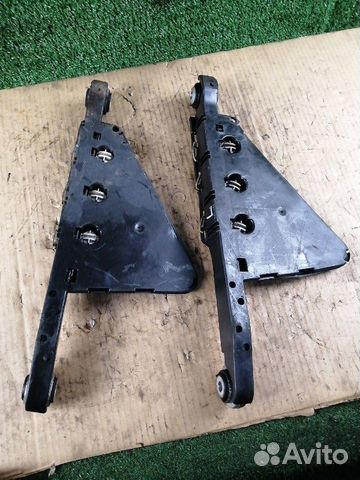 Рычаг продольный задний левый Mercedes-Benz