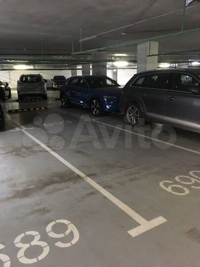 Машиноместо, 27 м²