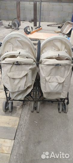 Коляска для двойни