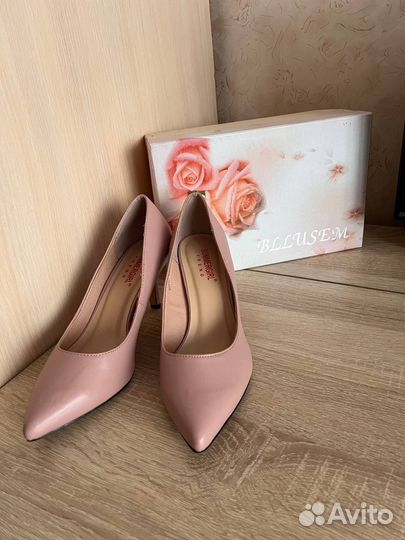 Туфли женские 39 размер