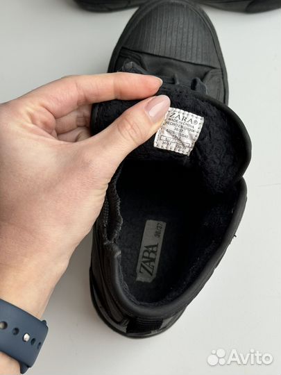 Кроссовки демисезон zara