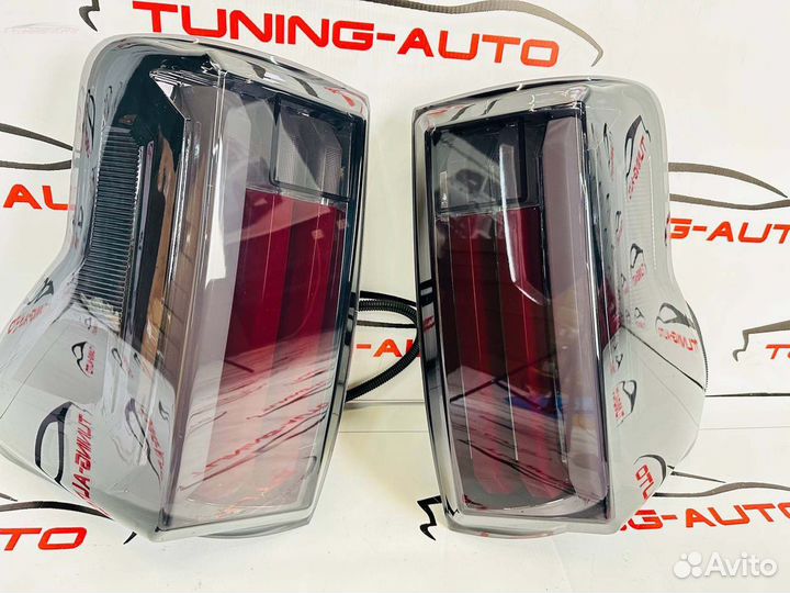 Стоп - сигналы Toyota Tundra 50 Q9130