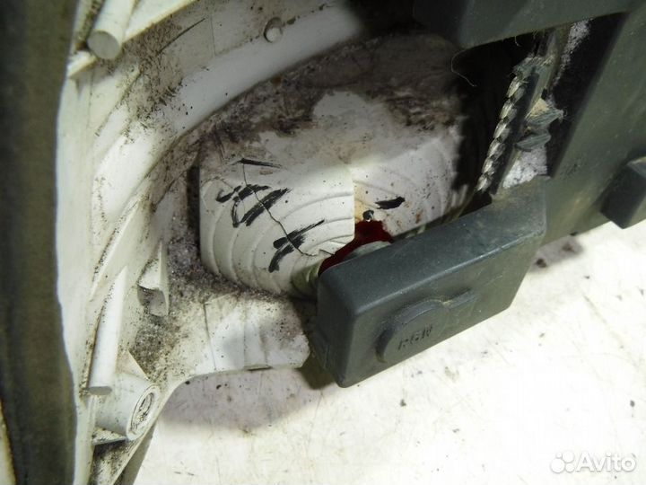 Фонарь задний правый Opel Vectra B