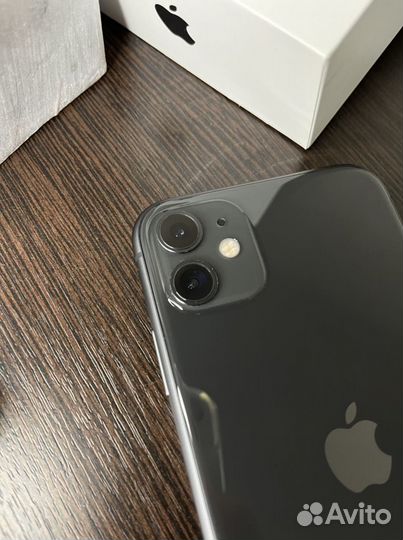 iPhone 11, 128 ГБ