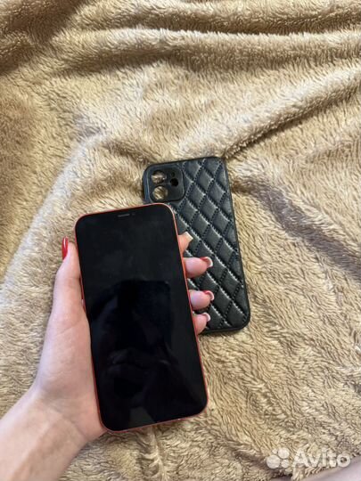 iPhone 12, 64 ГБ