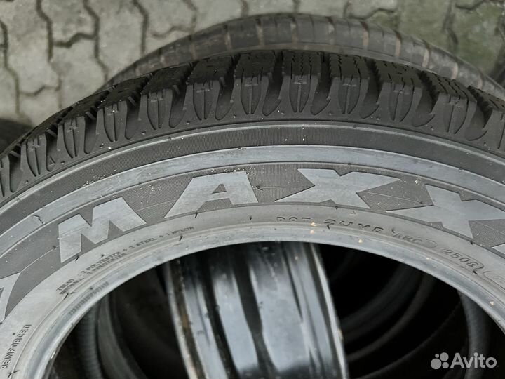 Maxxis MA-SLW Presa Spike 225/60 R18