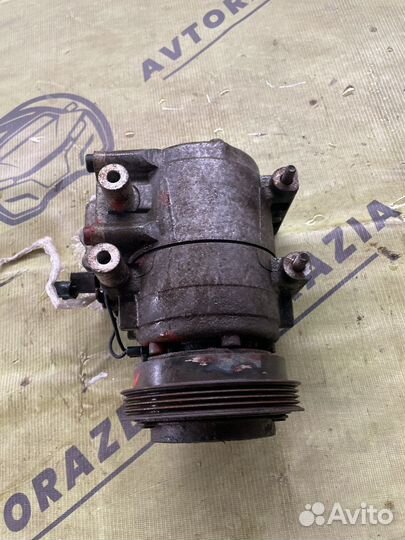 Компрессор кондиционера Hyundai elantra