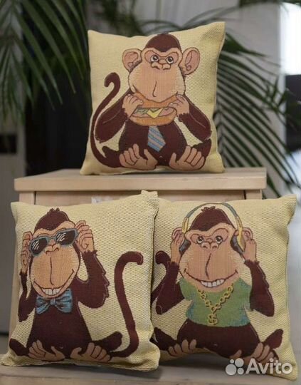 Новые подушки из гобелена три обезьяны