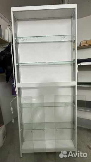 Витрина торговая, стеклянная