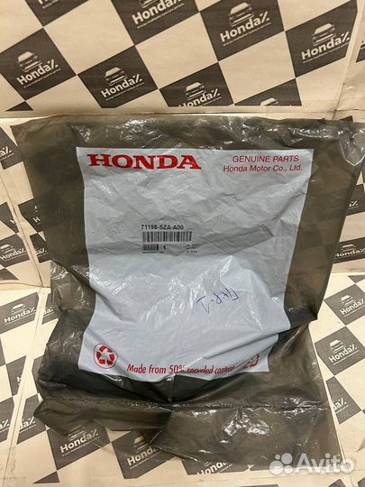 Кронштейн левый переднего бампера Honda Pilot 2