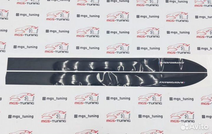 Универсальные полосы M-Perfomance Черный глянец