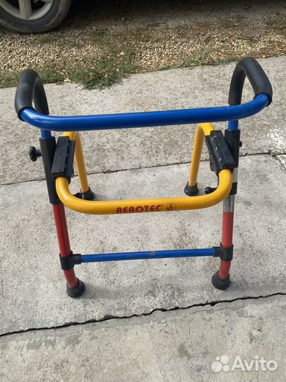 Продам ортопедические ходунки