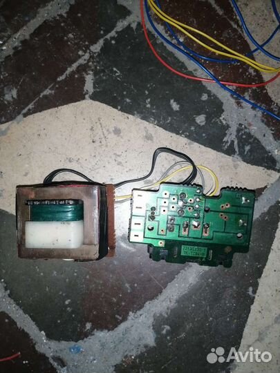 Трансформаторы разные, тембр блок, двигатели