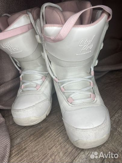 Сноубордические ботинки женские 36